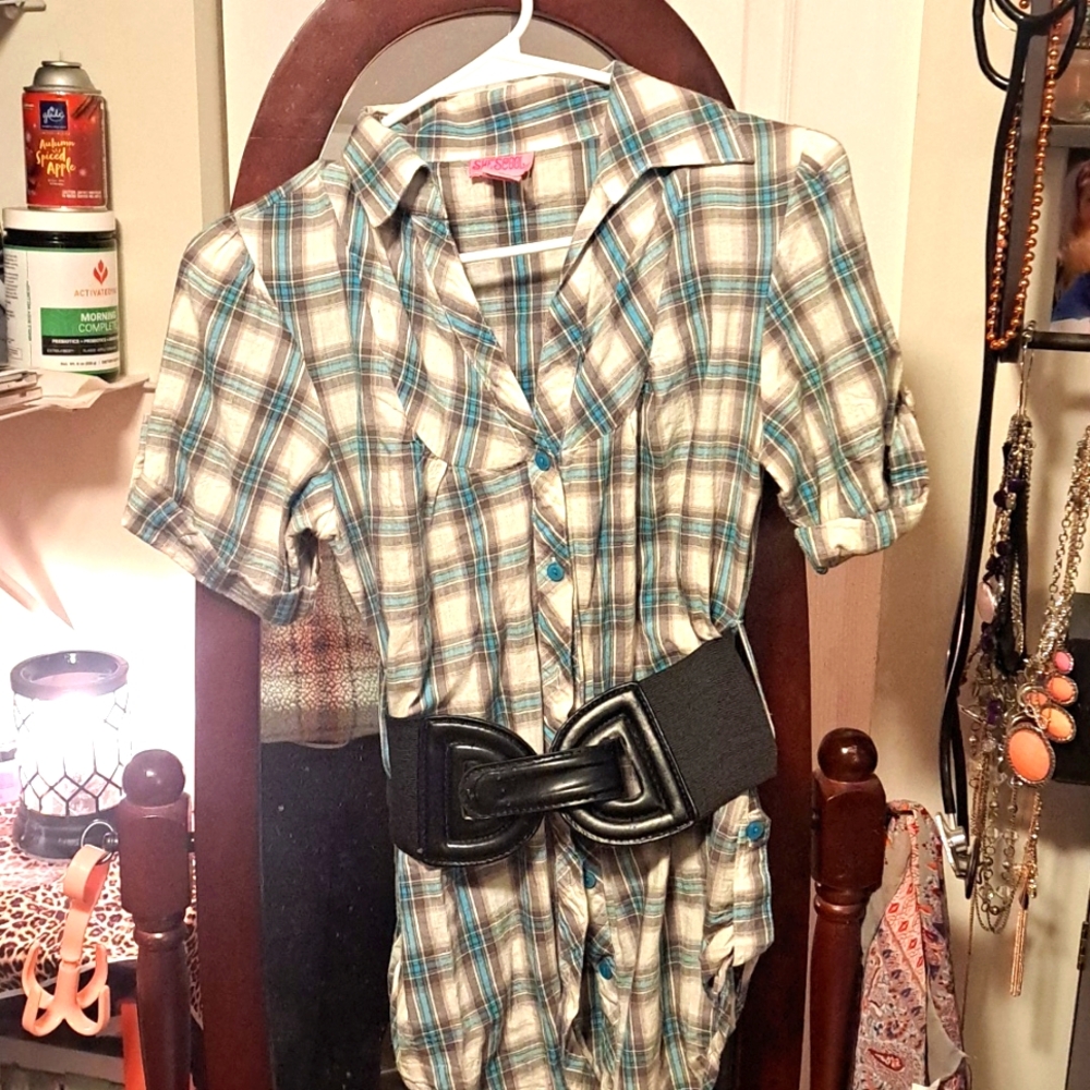 Plaid top